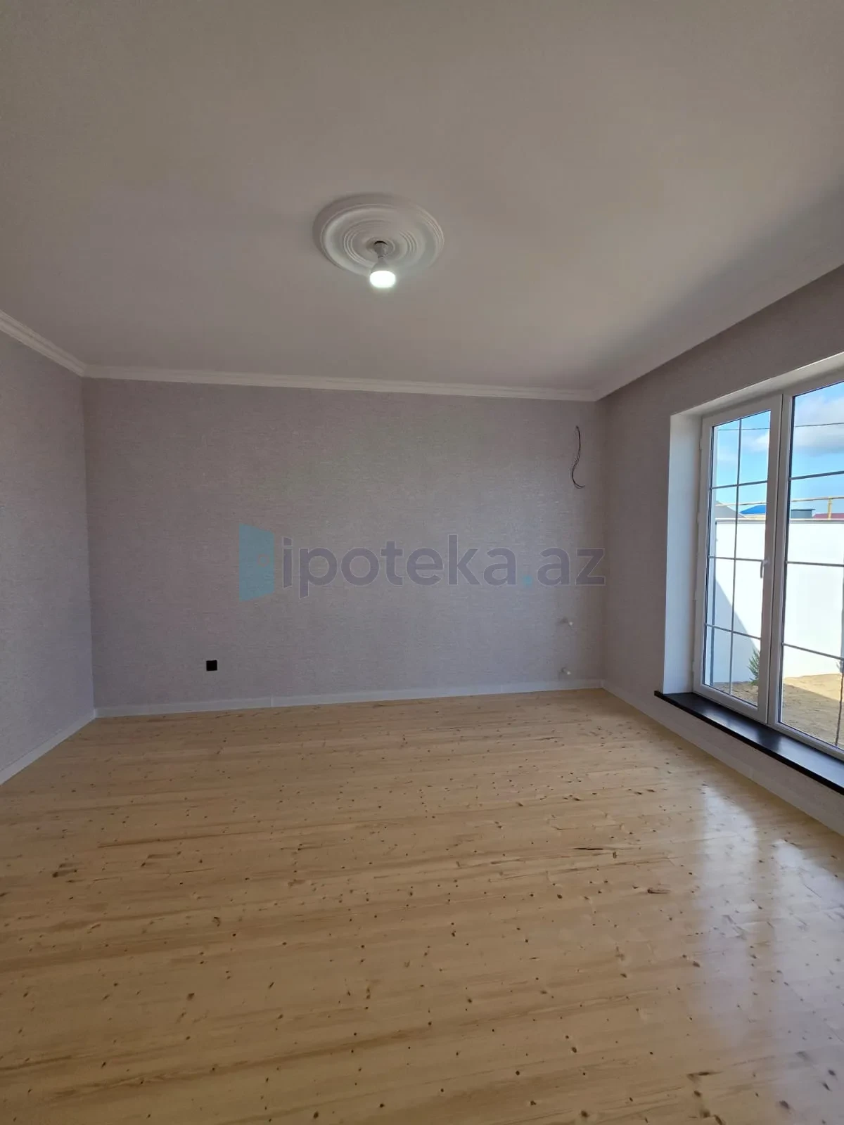 Satılır 3 otaqlı mənzil 100 m²