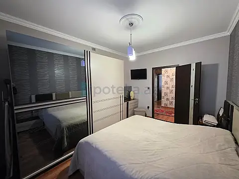 Satılır 3 otaqlı köhnə tikili 80 m²