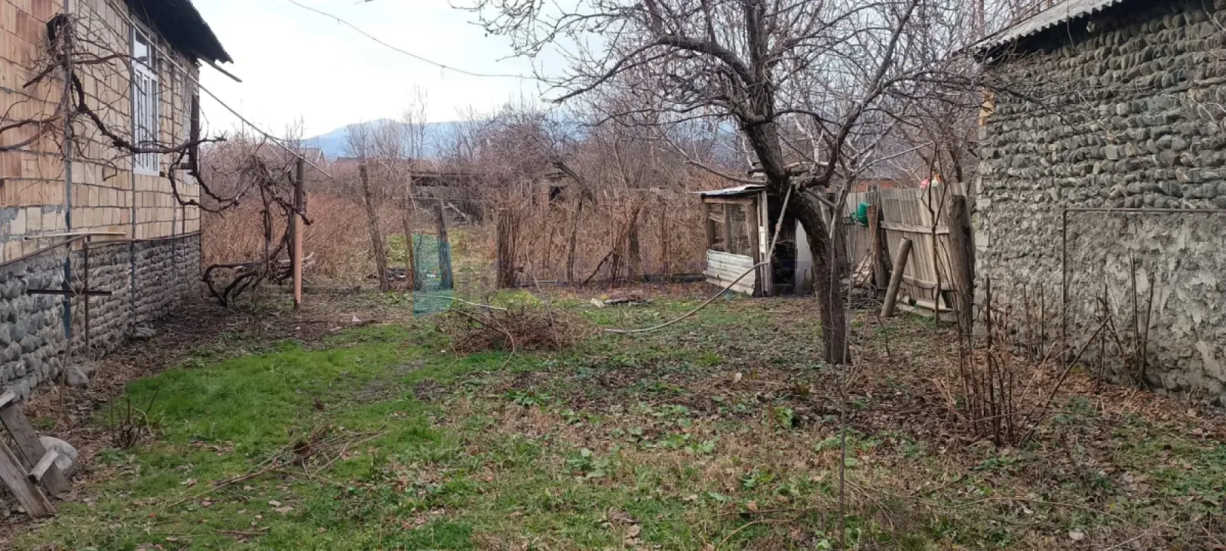 Satılır torpaq sahəsi 14 m²