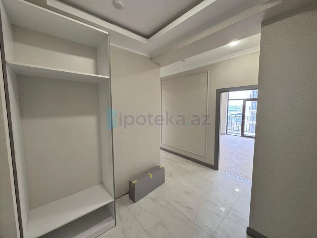 Satılır 2 otaqlı yeni tikili 82.5 m²