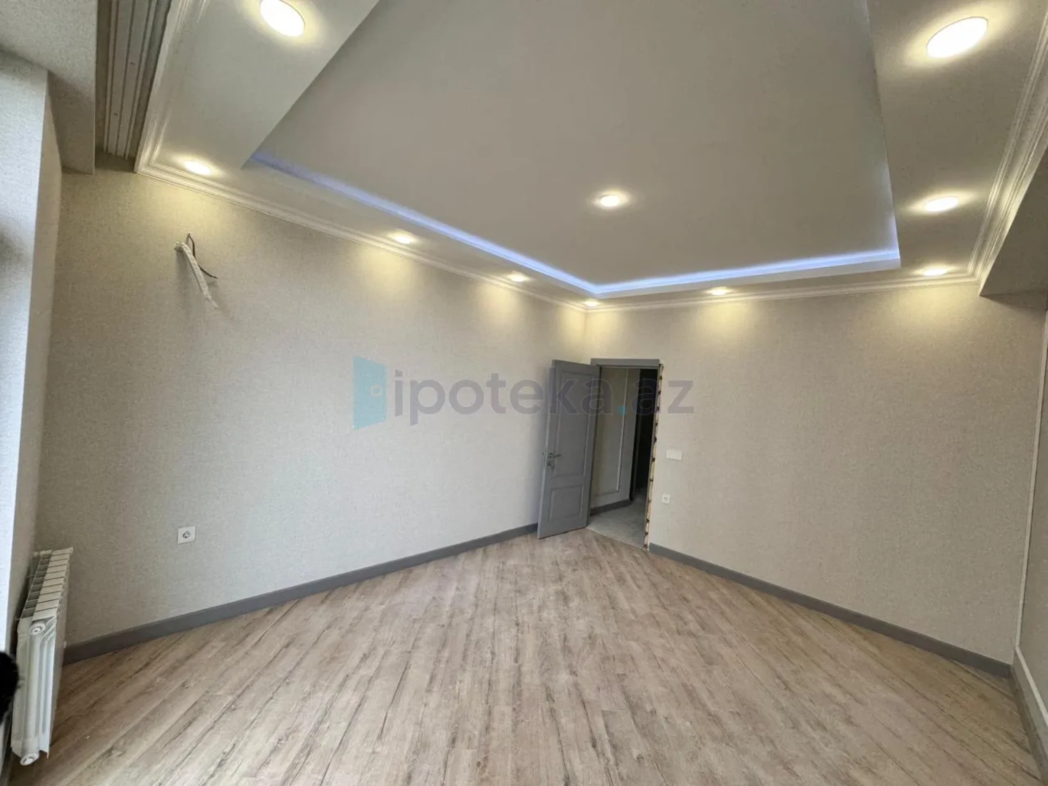 Satılır 2 otaqlı yeni tikili 82.5 m²