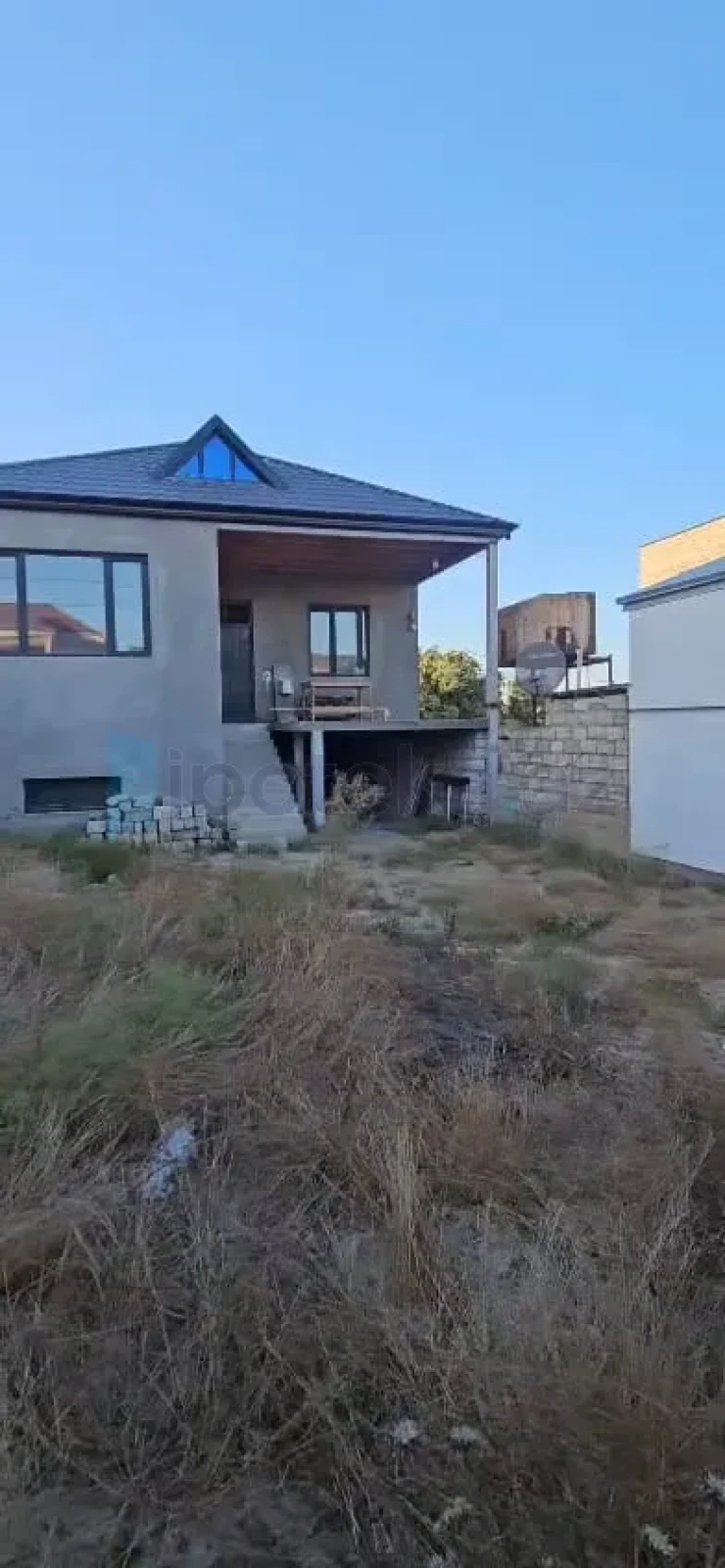 Satılır 4 otaqlı həyət evi 110 m²