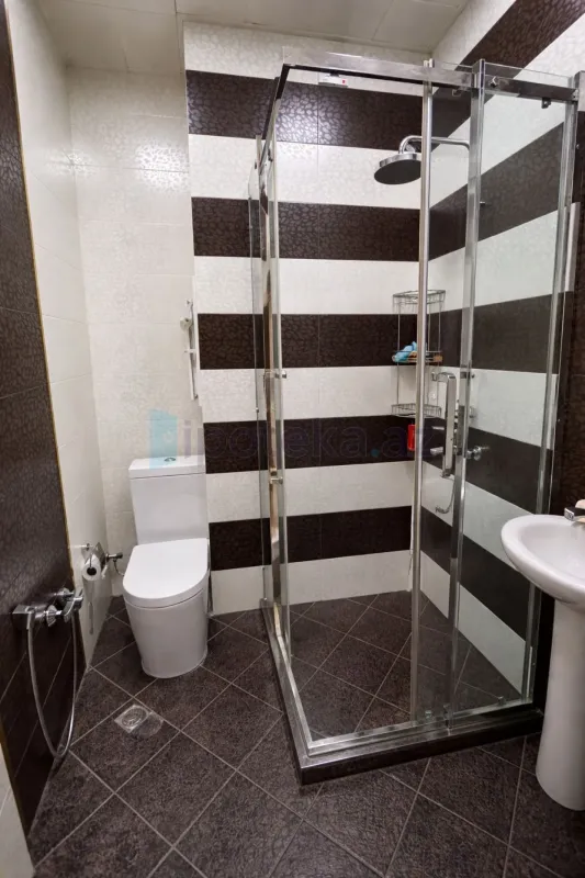 Satılır 3 otaqlı yeni tikili 100 m²