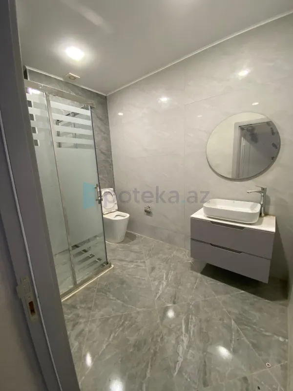 Satılır 2 otaqlı yeni tikili 82.5 m²