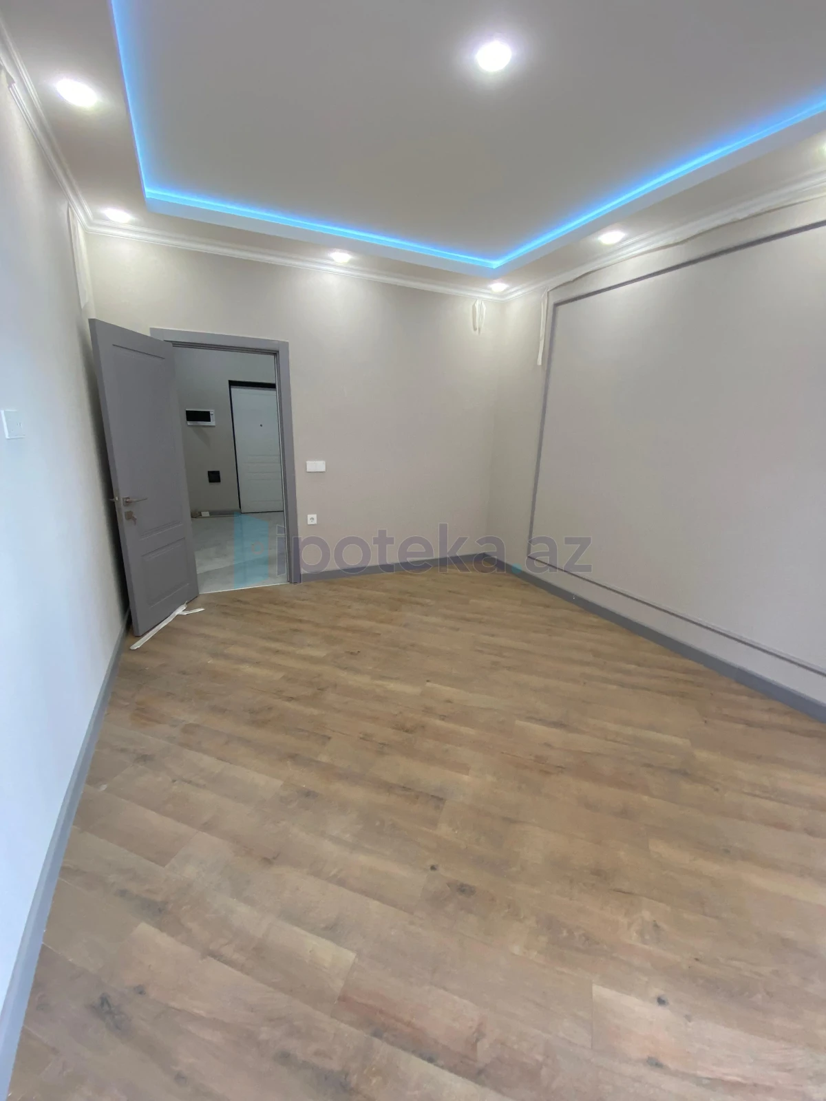 Satılır 2 otaqlı yeni tikili 82.5 m²