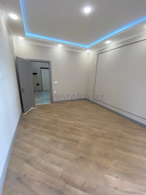 Satılır 2 otaqlı yeni tikili 82.5 m²