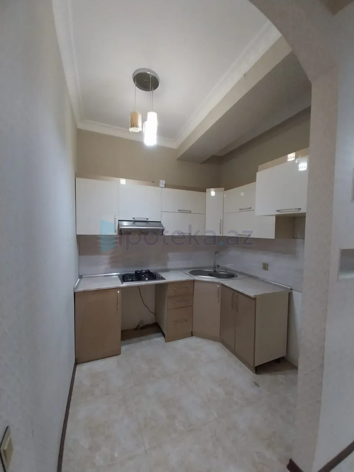 Satılır 2 otaqlı yeni tikili 58 m²