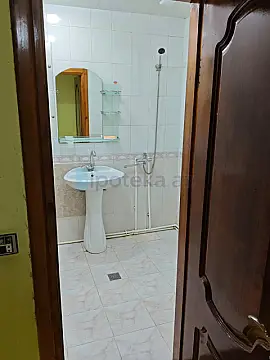 Satılır 2 otaqlı köhnə tikili 54 m²