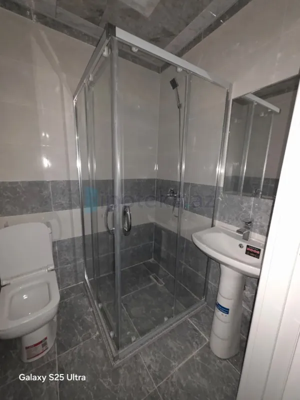 Satılır 2 otaqlı yeni tikili 86 m²