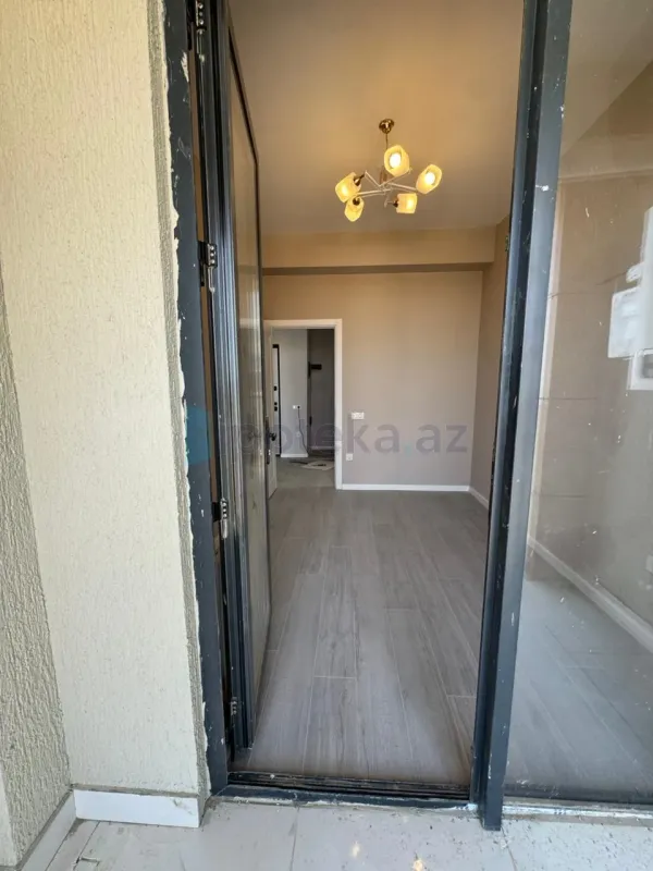 Satılır 3 otaqlı yeni tikili 80 m²