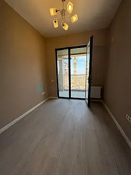 Satılır 3 otaqlı yeni tikili 80 m²