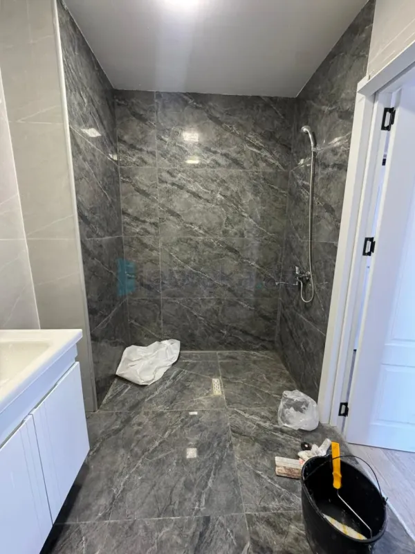 Satılır 3 otaqlı yeni tikili 80 m²