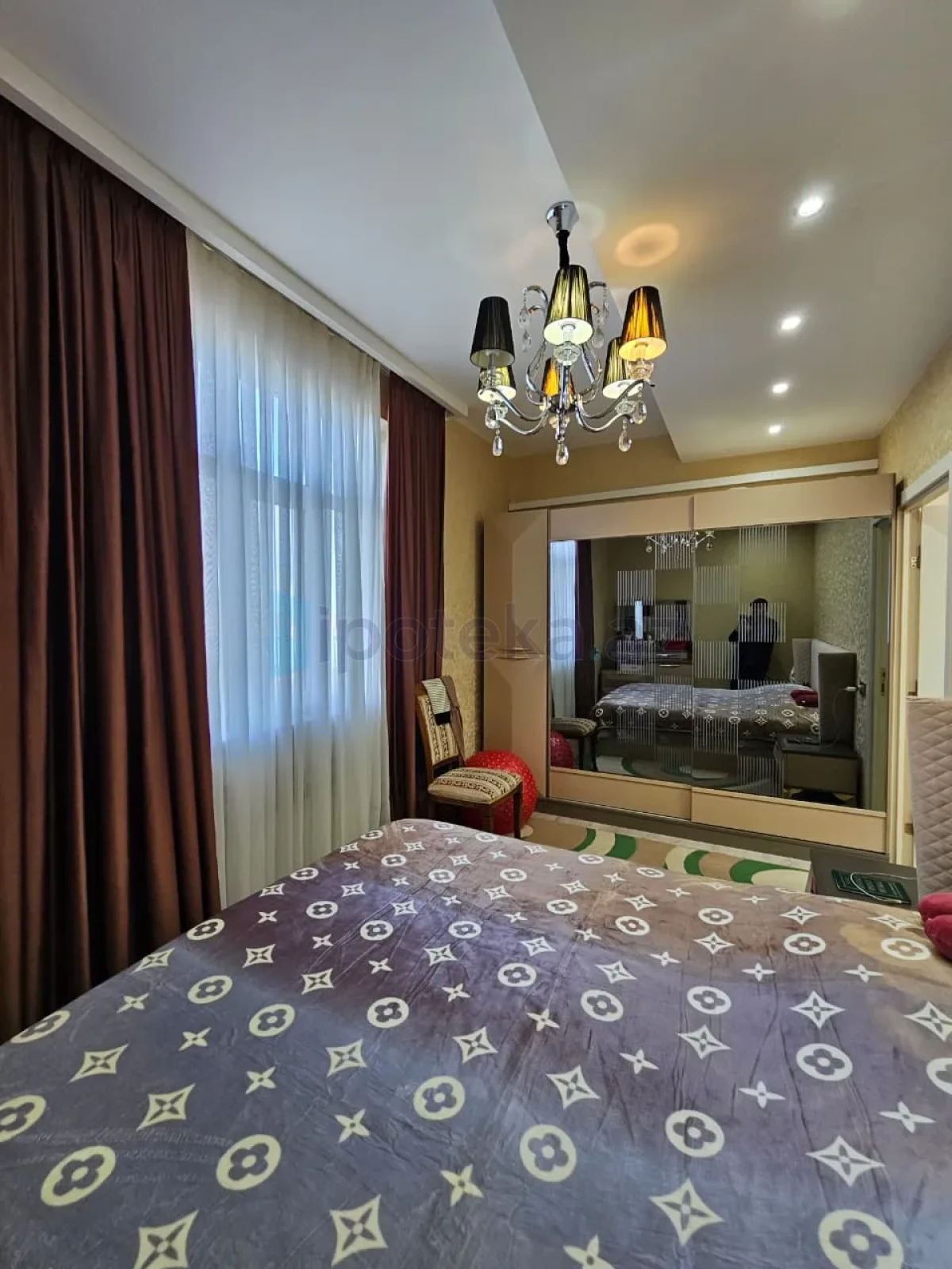 Satılır 3 otaqlı yeni tikili 88 m²