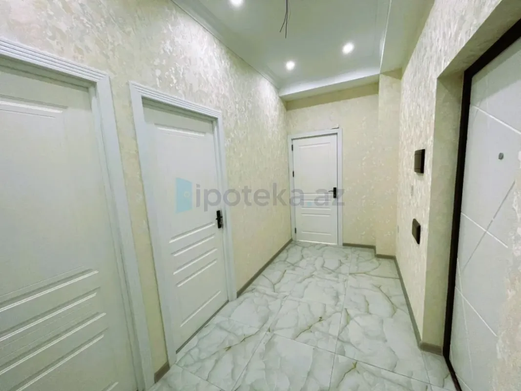 Satılır 3 otaqlı yeni tikili 85 m²