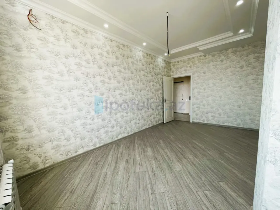 Satılır 3 otaqlı yeni tikili 85 m²