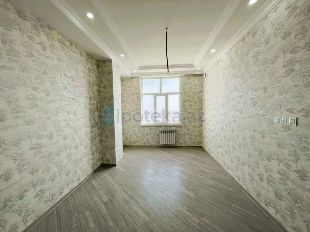 Satılır 3 otaqlı yeni tikili 85 m²
