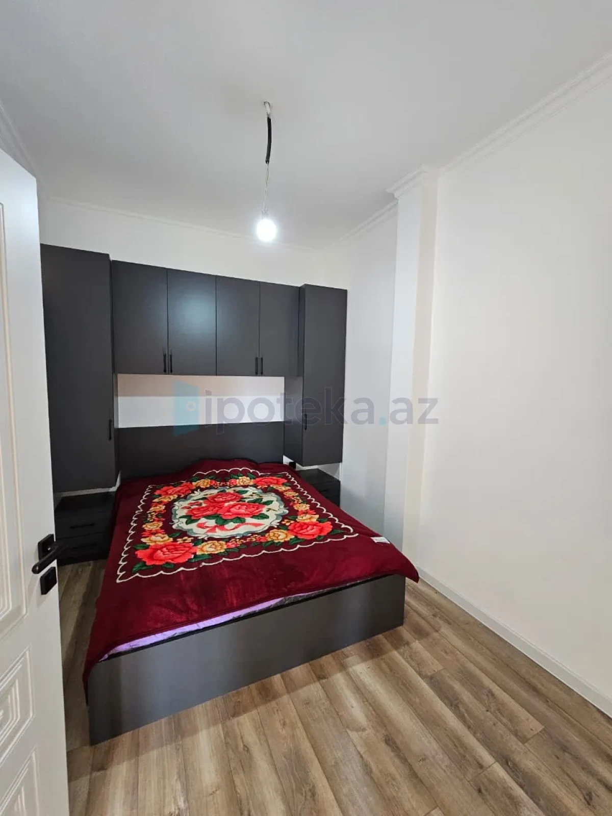 Satılır 3 otaqlı yeni tikili 92 m²