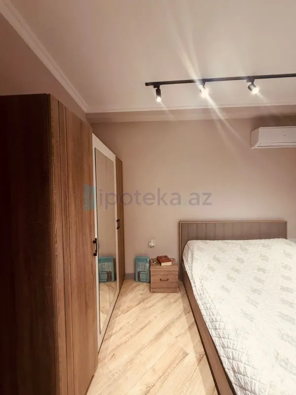 Satılır 2 otaqlı yeni tikili 82.5 m²