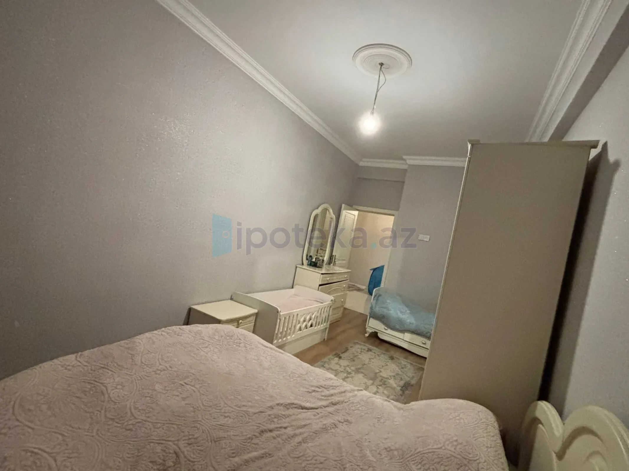 Satılır 2 otaqlı yeni tikili 14 m²