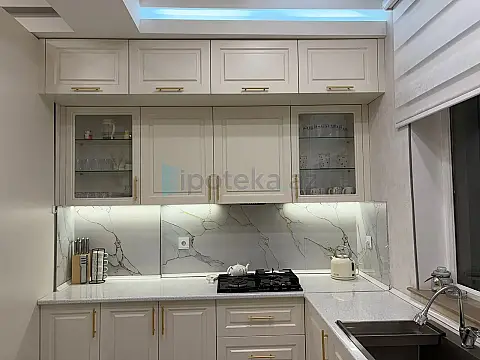 Satılır 2 otaqlı yeni tikili 95 m²