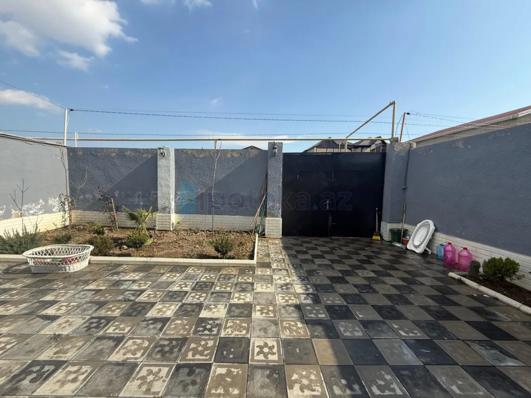 Satılır 4 otaqlı həyət evi 120 m²
