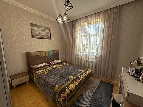 Satılır 4 otaqlı həyət evi 120 m²