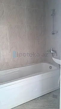 Satılır 3 otaqlı yeni tikili 85 m²