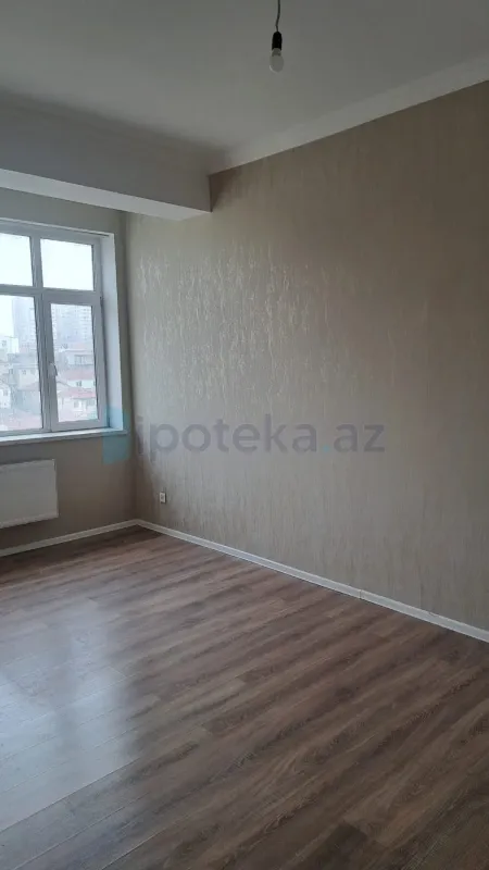 Satılır 3 otaqlı yeni tikili 85 m²