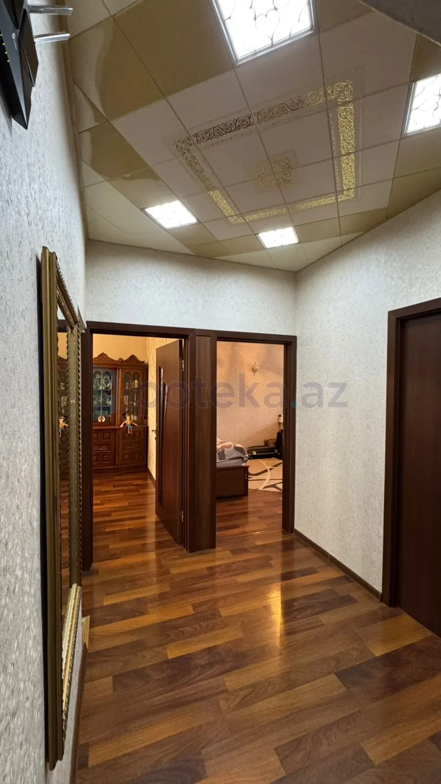 Satılır 3 otaqlı köhnə tikili 80 m²