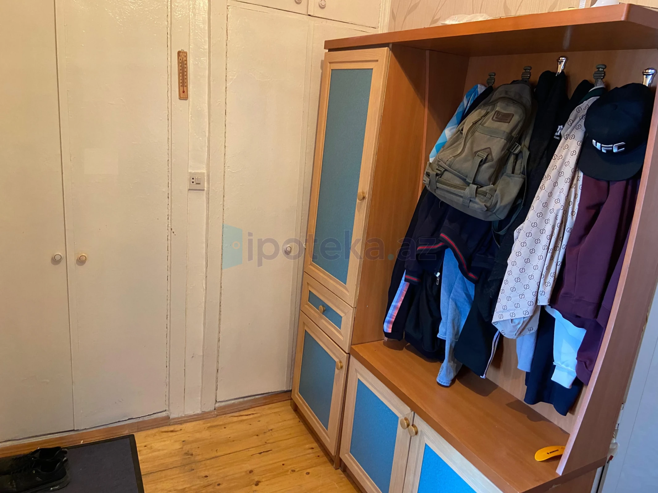 Satılır 2 otaqlı köhnə tikili 60 m²