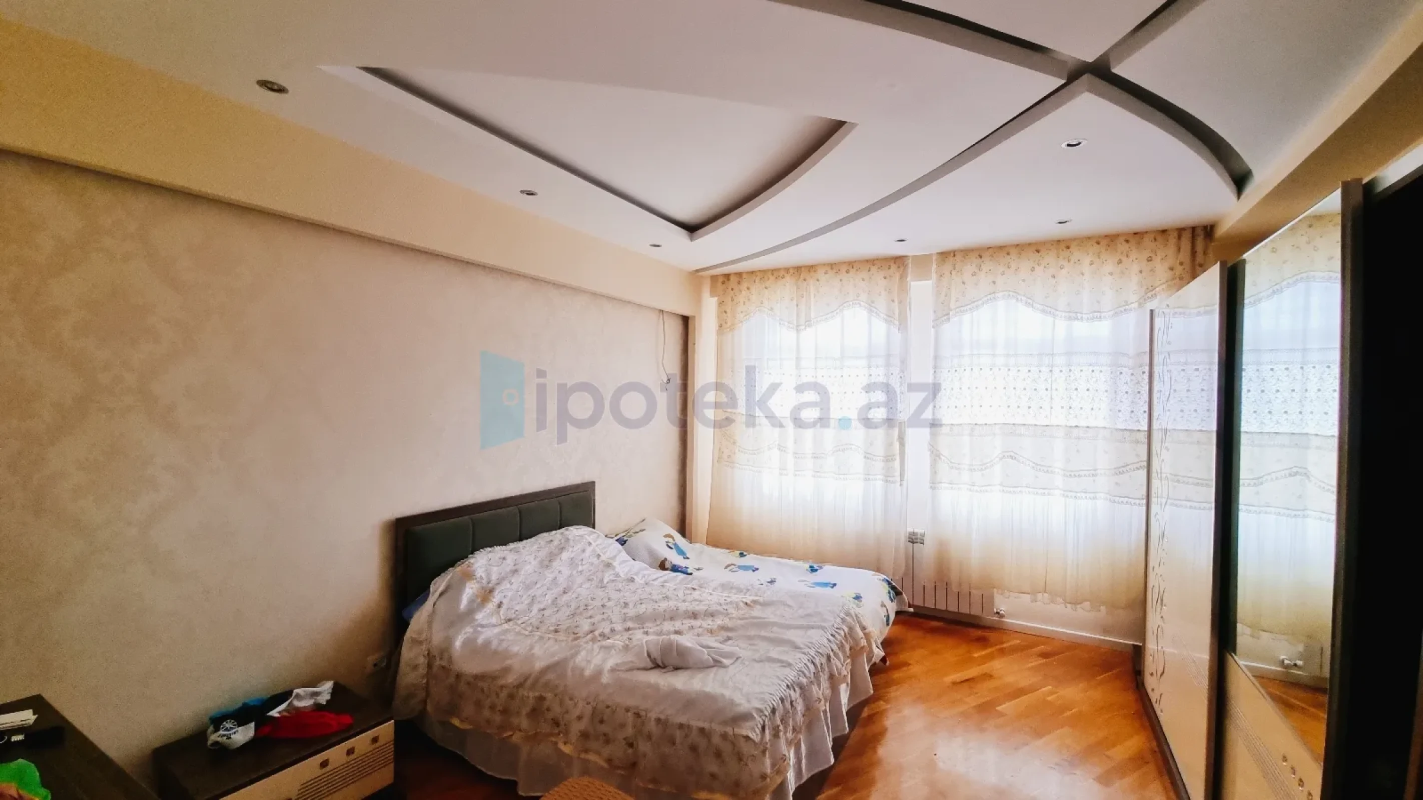 Satılır 4 otaqlı yeni tikili 132 m²