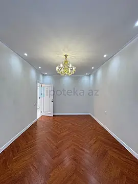 Satılır 4 otaqlı köhnə tikili 120 m²