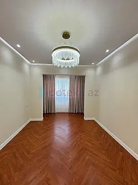 Satılır 4 otaqlı köhnə tikili 120 m²