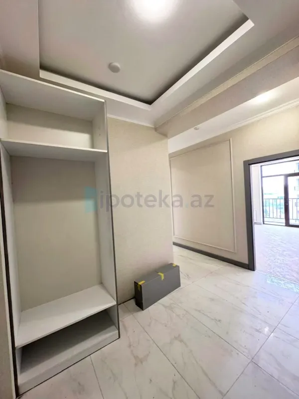 Satılır 2 otaqlı yeni tikili 82.5 m²
