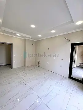 Satılır 2 otaqlı yeni tikili 82.5 m²