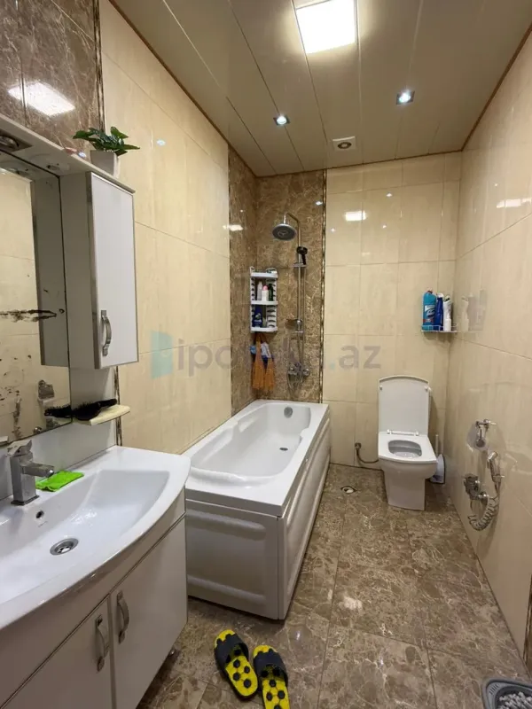 Satılır 3 otaqlı yeni tikili 92 m²