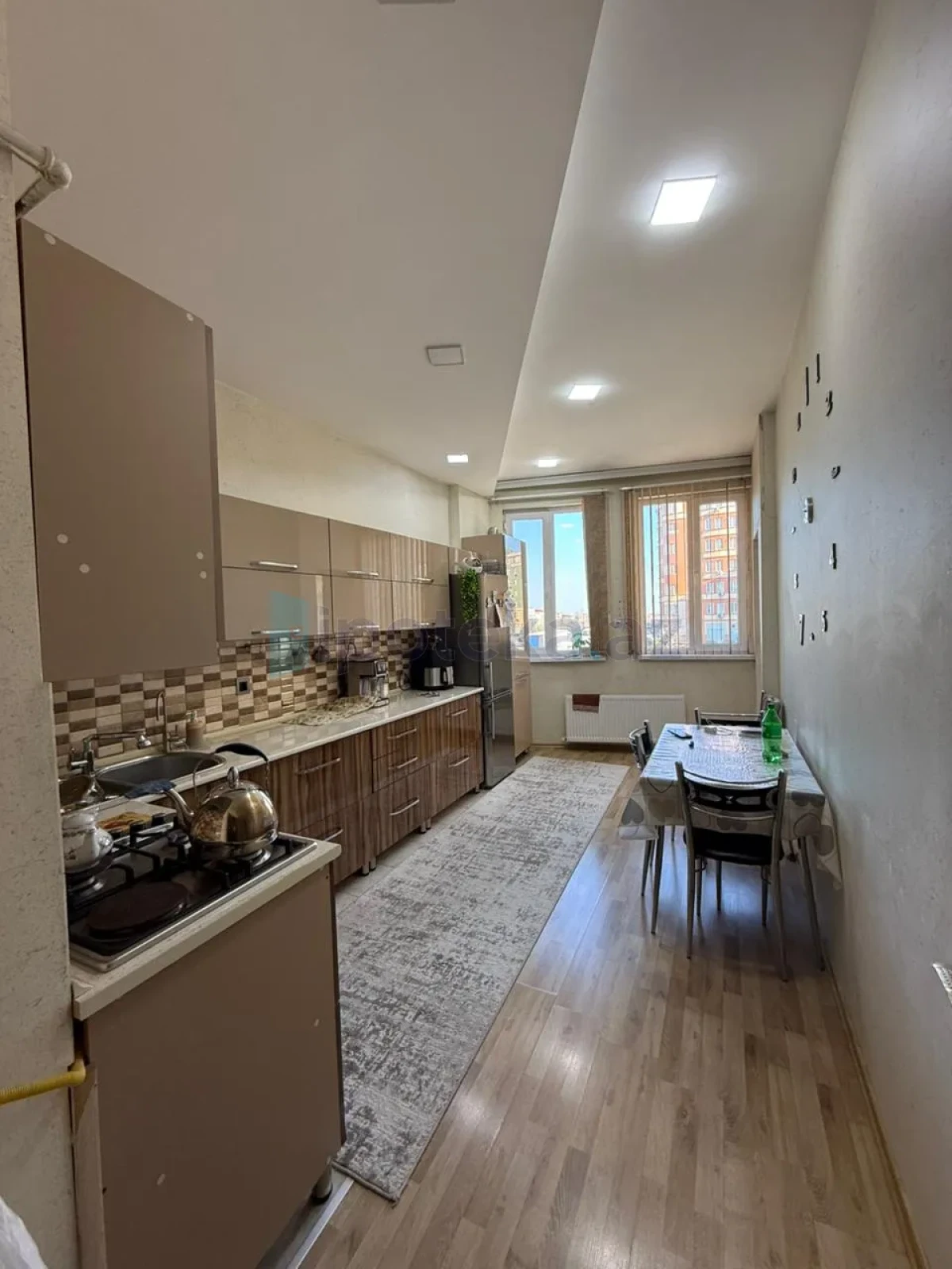 Satılır 3 otaqlı yeni tikili 92 m²