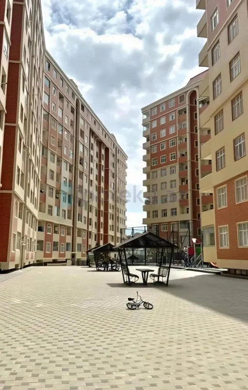 Satılır 2 otaqlı yeni tikili 56 m²