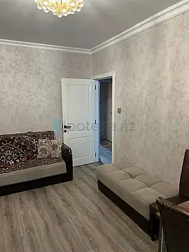 Satılır 2 otaqlı köhnə tikili 60 m²