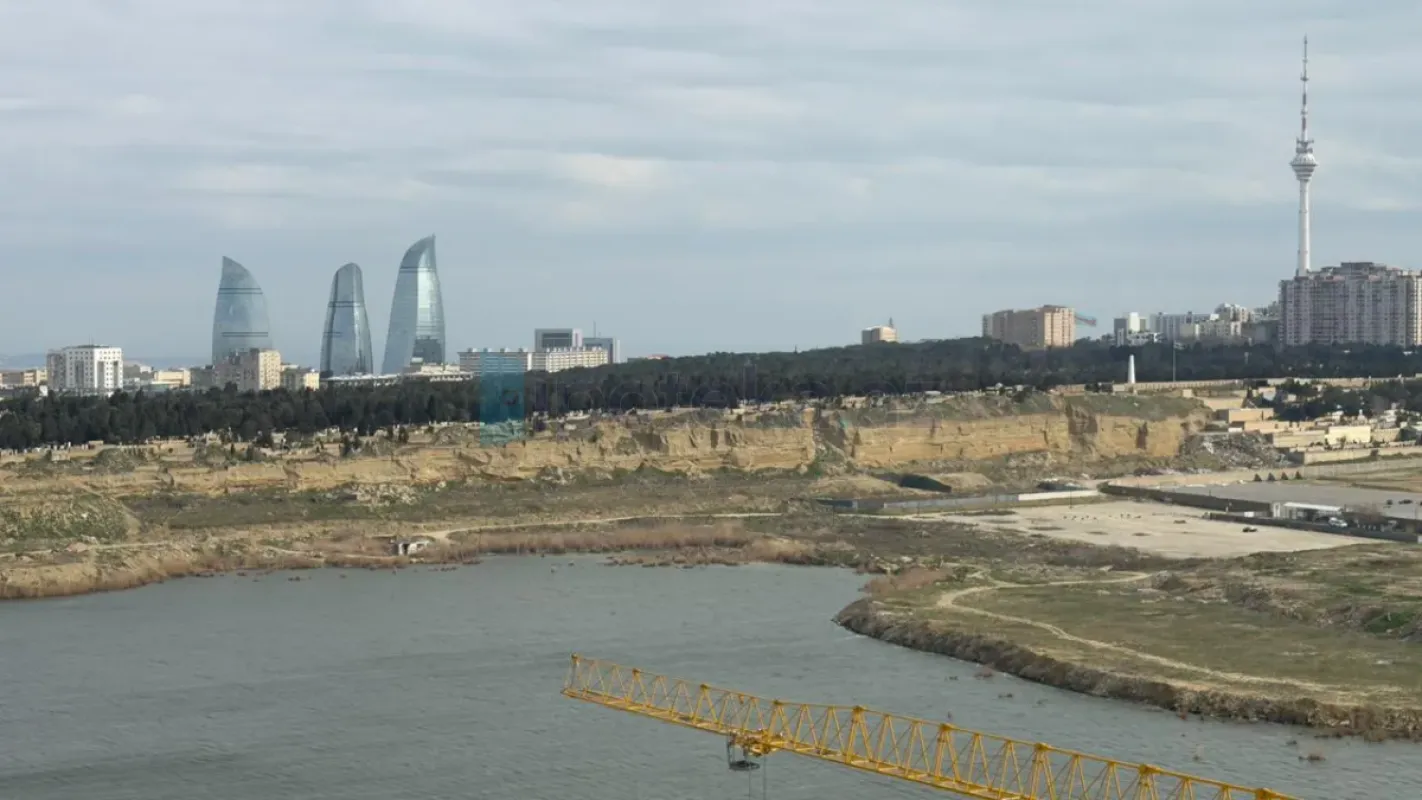 Satılır 3 otaqlı yeni tikili 86 m²