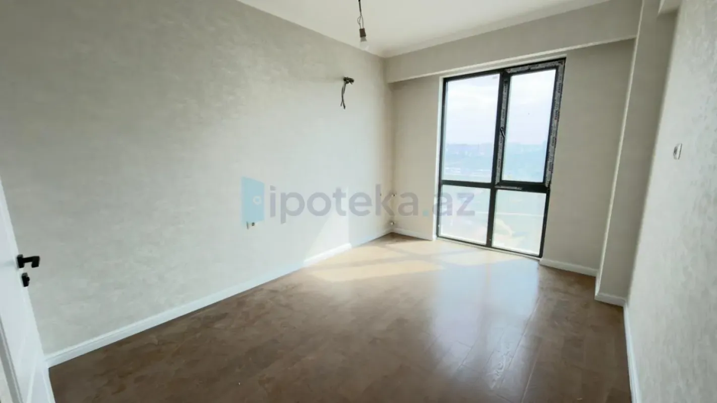 Satılır 3 otaqlı yeni tikili 86 m²