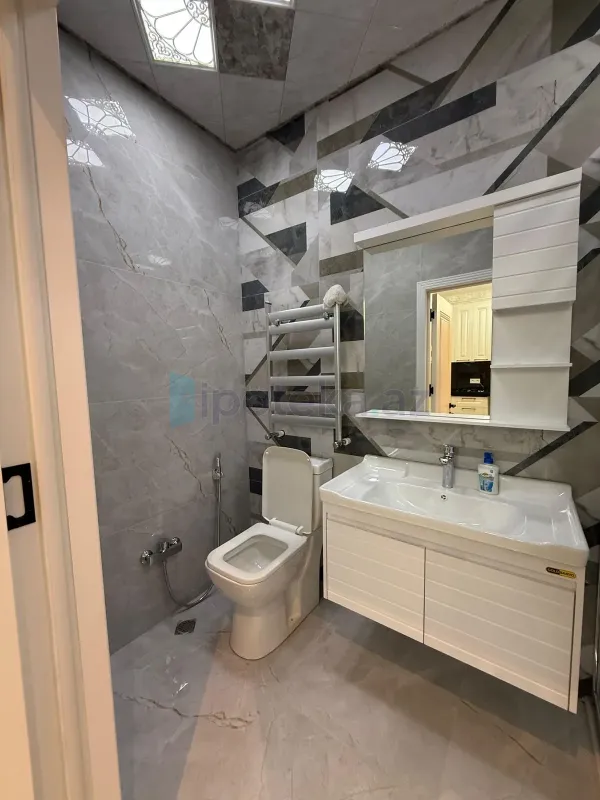 Satılır 2 otaqlı yeni tikili 70 m²