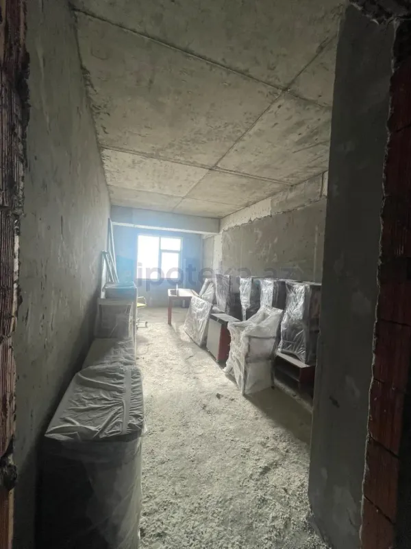 Satılır 4 otaqlı yeni tikili 155 m²