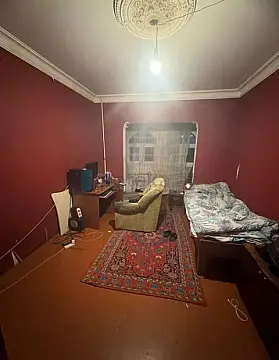 Satılır 3 otaqlı köhnə tikili 80 m²