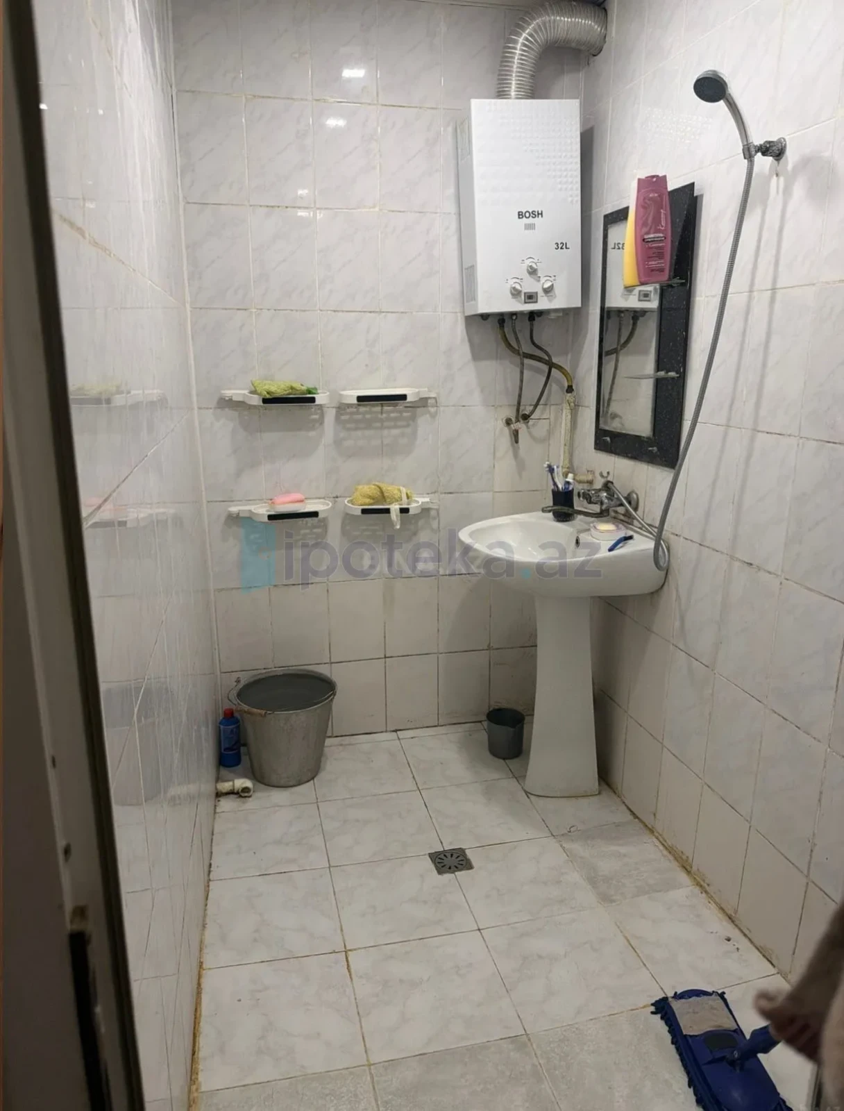 Satılır 3 otaqlı köhnə tikili 80 m²