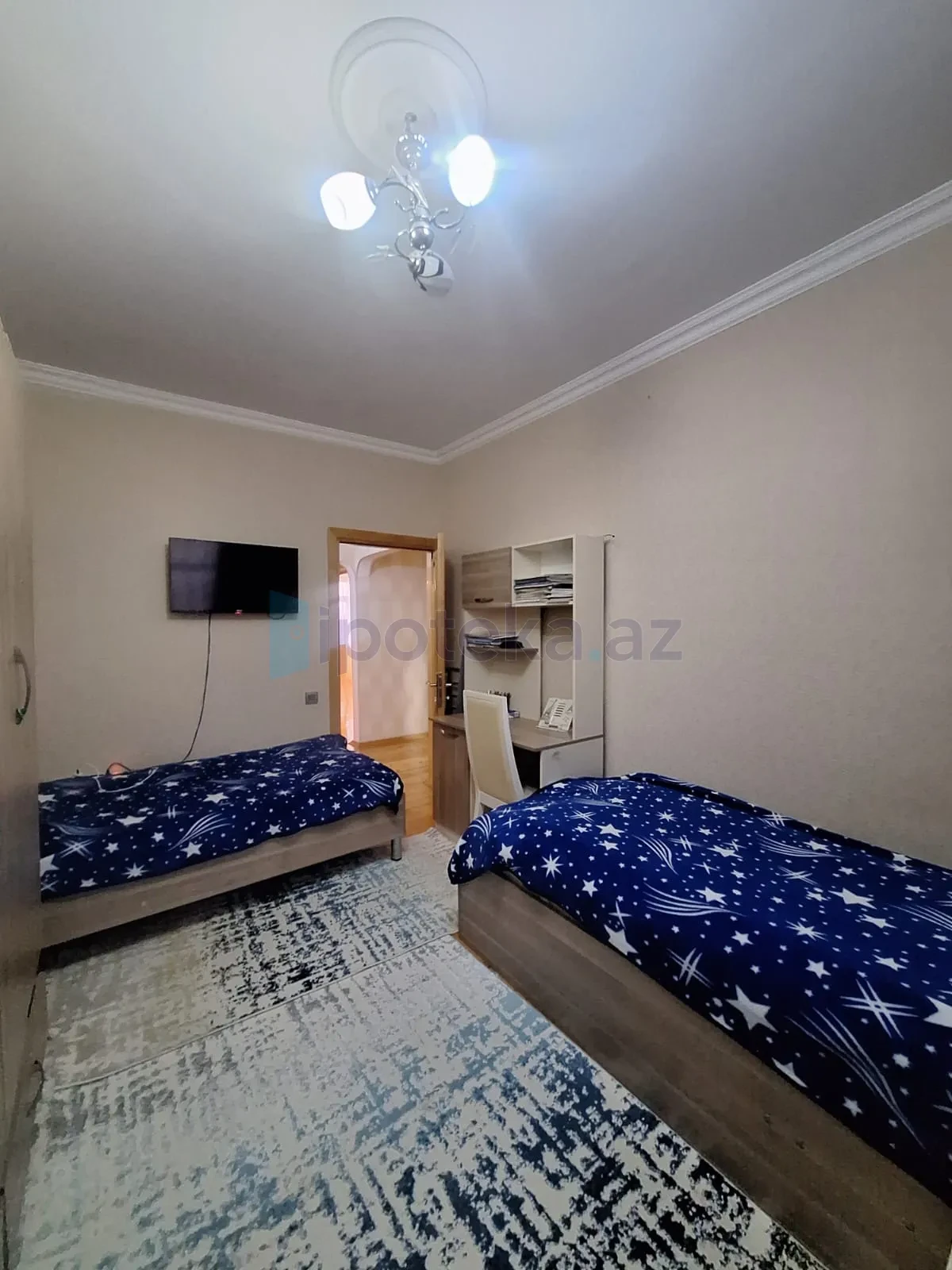 Satılır 3 otaqlı köhnə tikili 80 m²