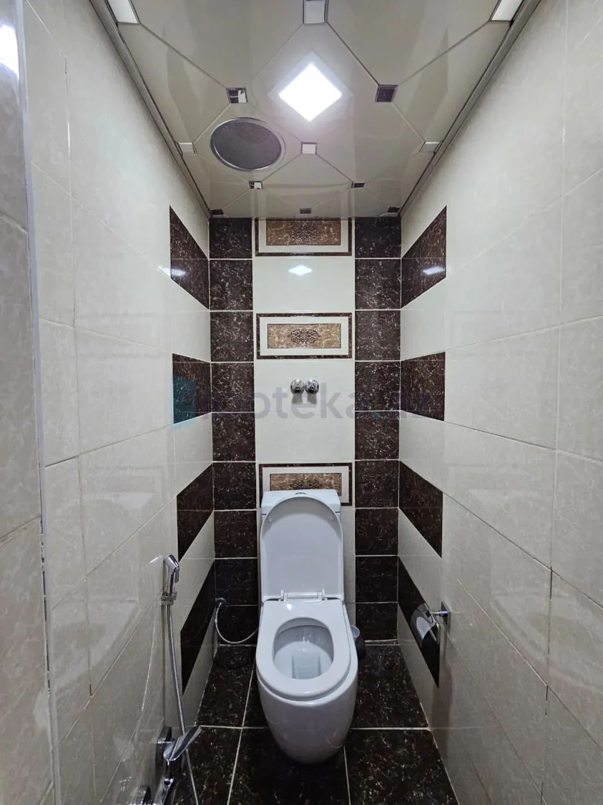 Satılır 3 otaqlı yeni tikili 98 m²