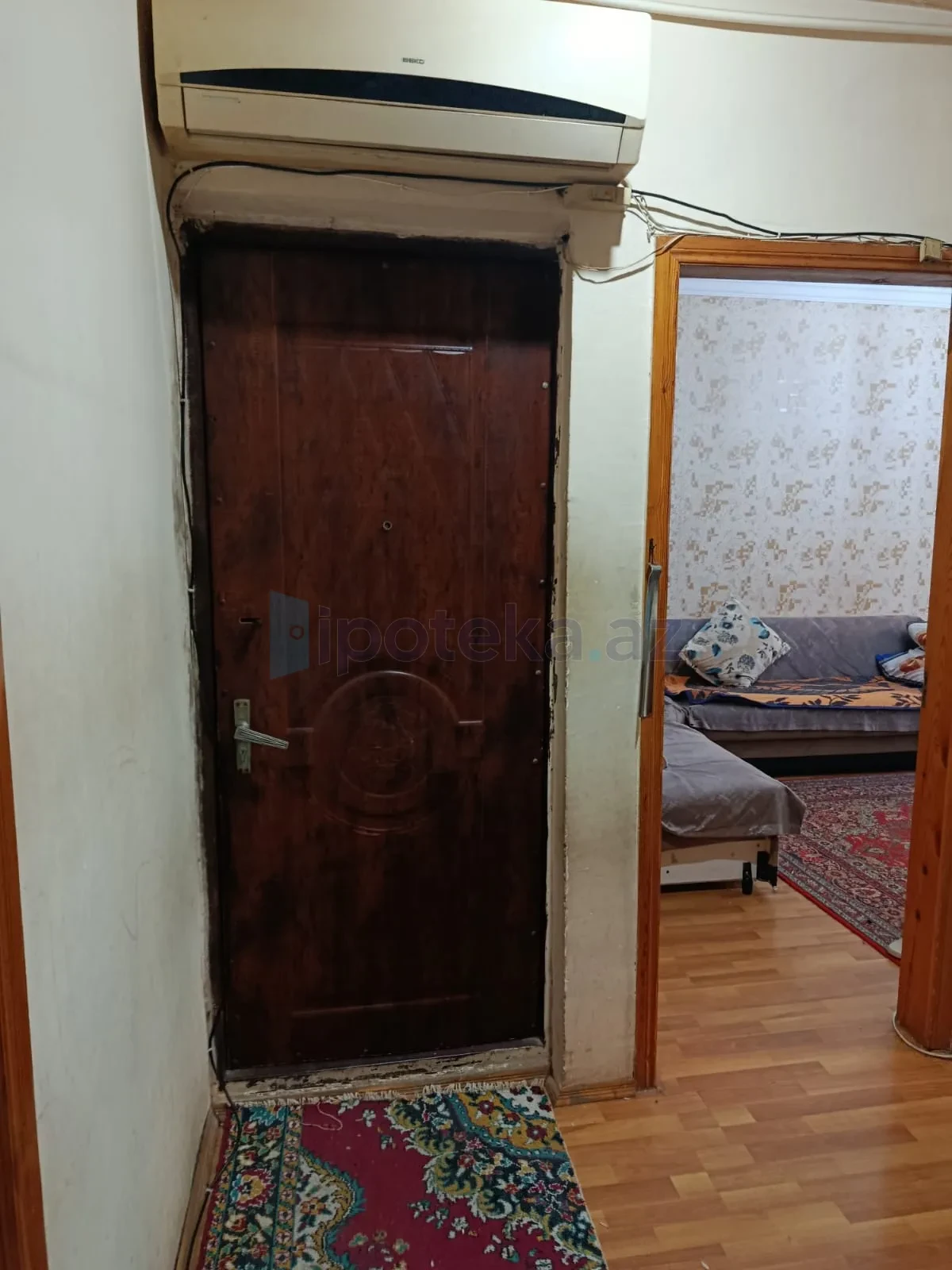Satılır 2 otaqlı köhnə tikili 60 m²