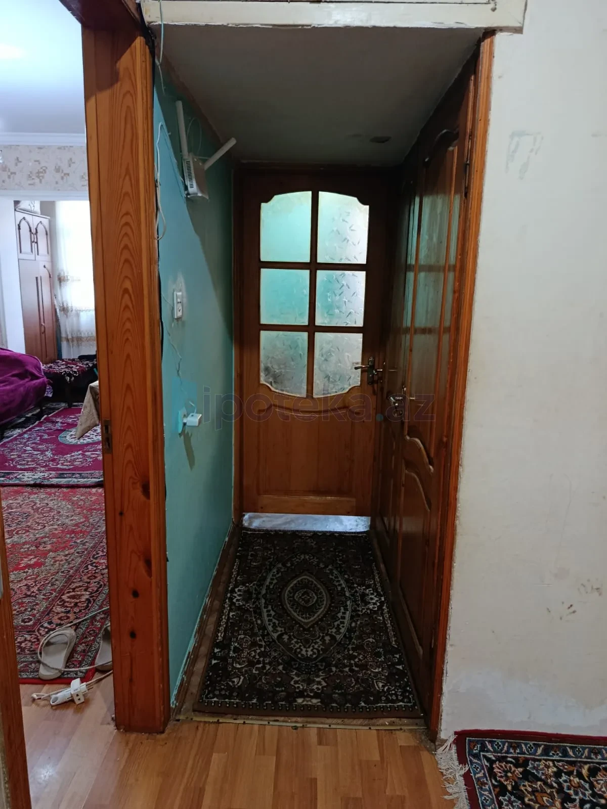Satılır 2 otaqlı köhnə tikili 60 m²