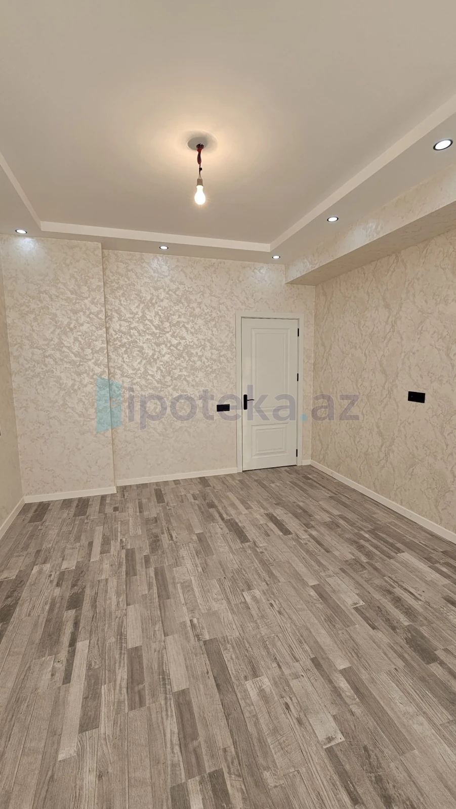 Satılır 2 otaqlı yeni tikili 44 m²
